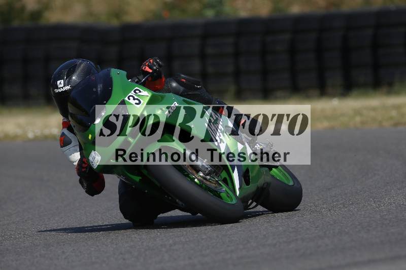 /Archiv-2023/28 05.06.2023 Moto Club Anneau du Rhin/vert-medium/38